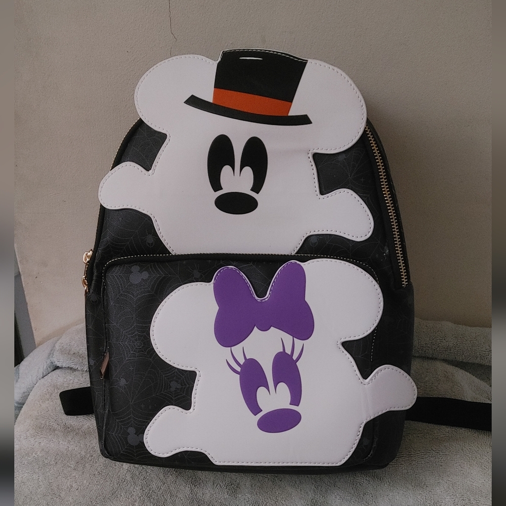 BNWT Disney Bioworld Halloween Mickey And Minnie Ghost Glow In The Dark Backpack